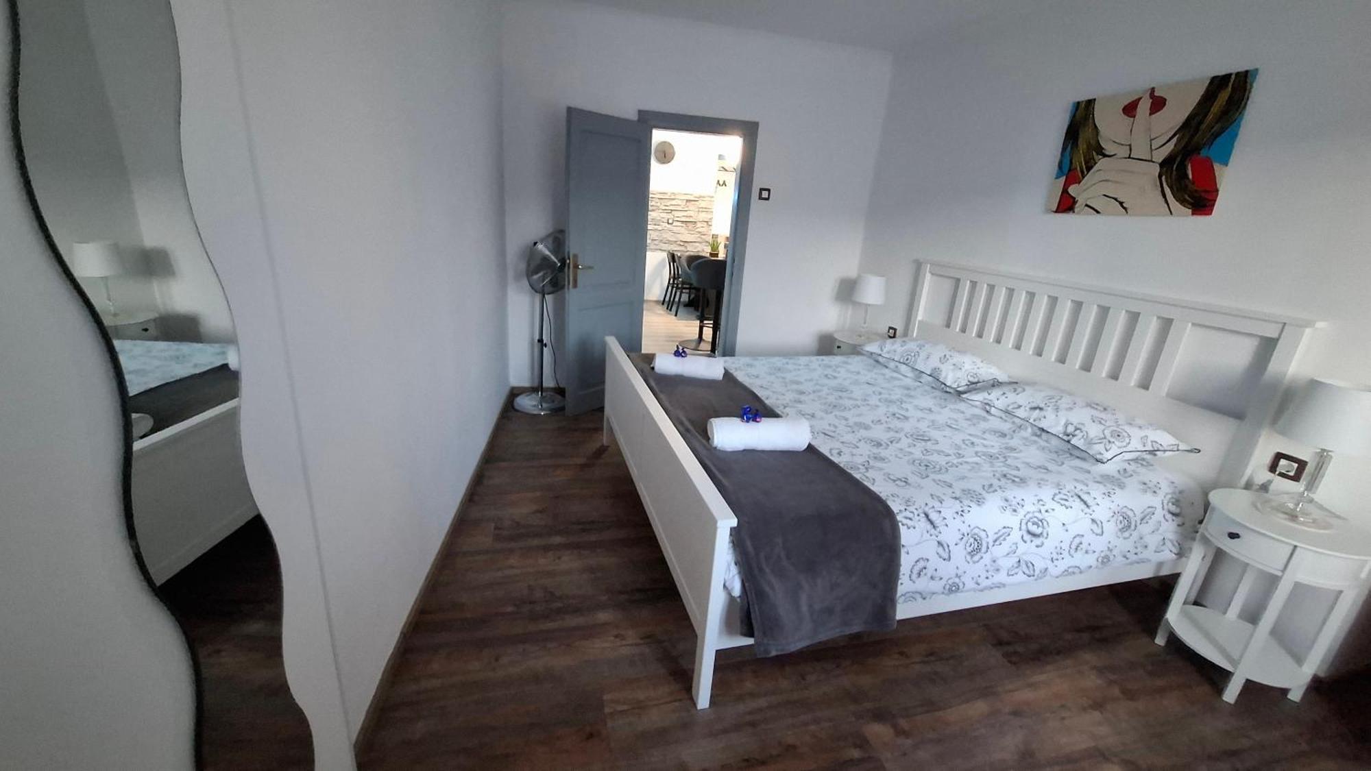 Apartman Darija Pazin Exteriör bild