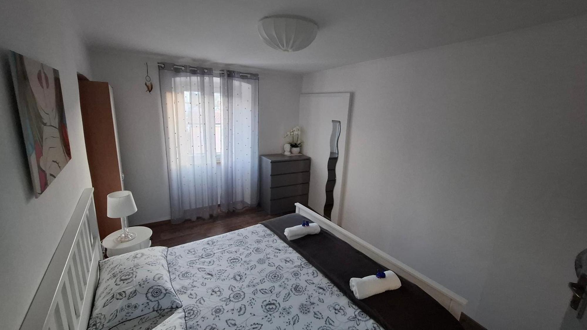 Apartman Darija Pazin Exteriör bild