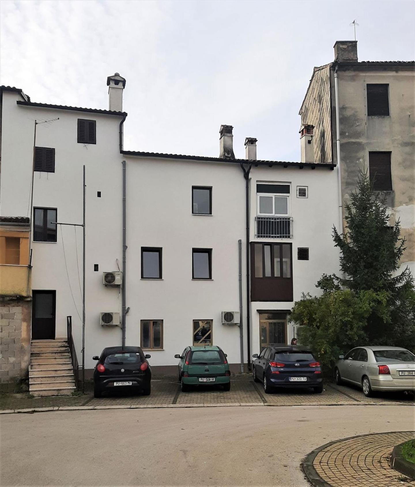 Apartman Darija Pazin Exteriör bild